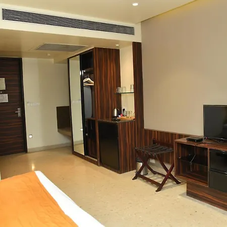 Comfort Inn Prince Bhuj Exterior photo