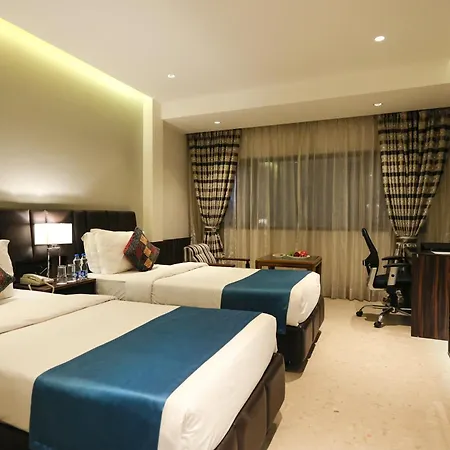Comfort Inn Prince Bhuj Exterior photo