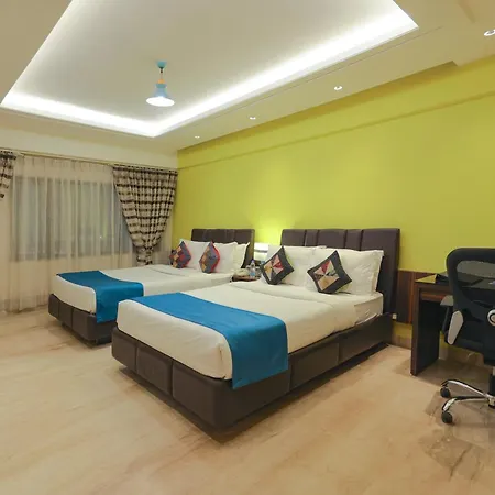 Comfort Inn Prince Bhuj Exterior photo