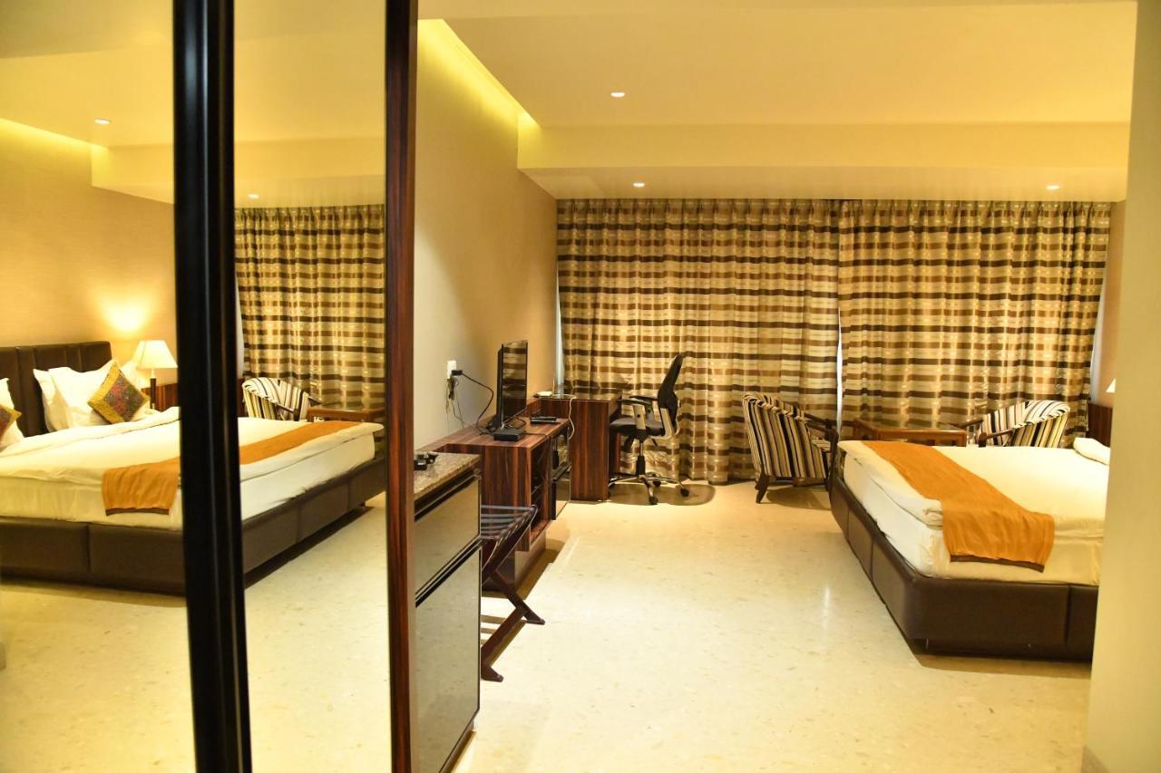 Comfort Hotel Bhuj