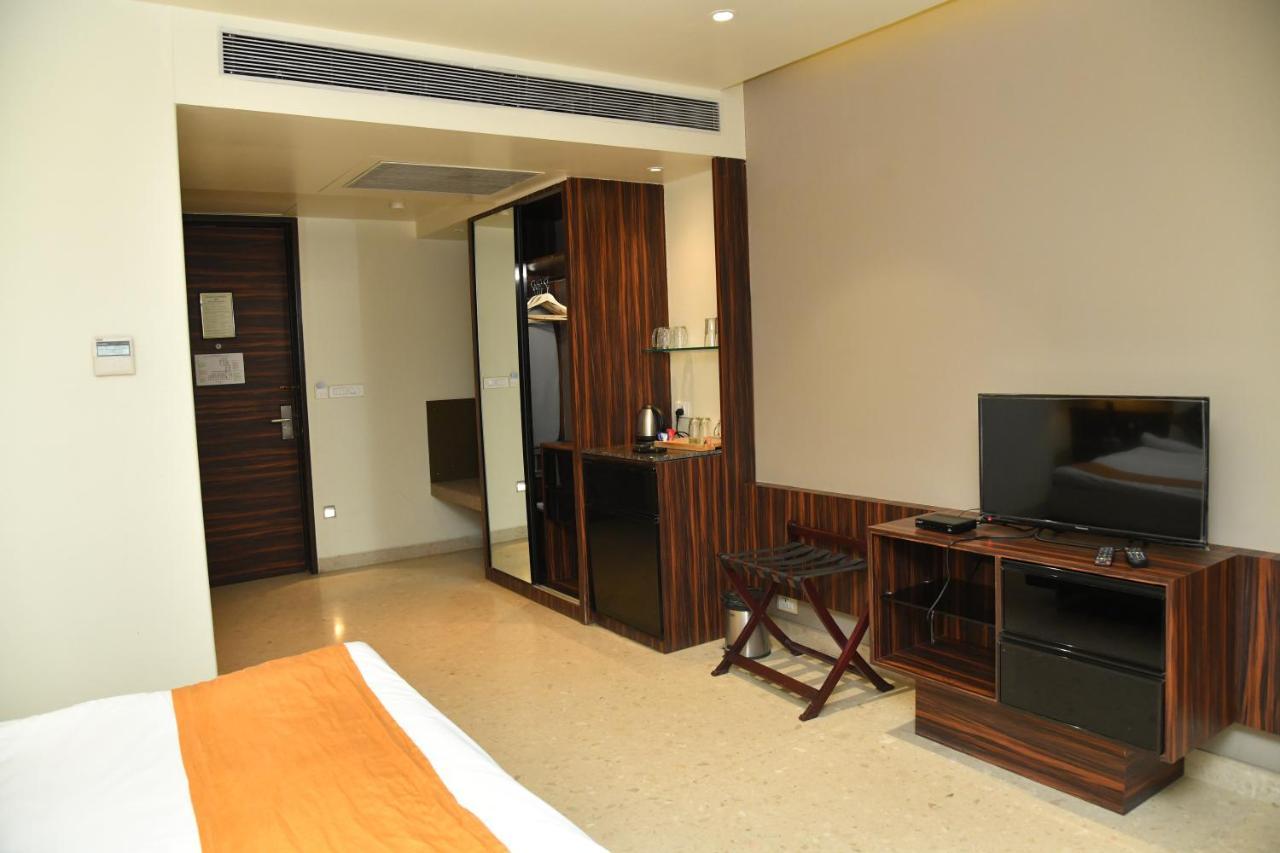 Comfort Hotel Bhuj