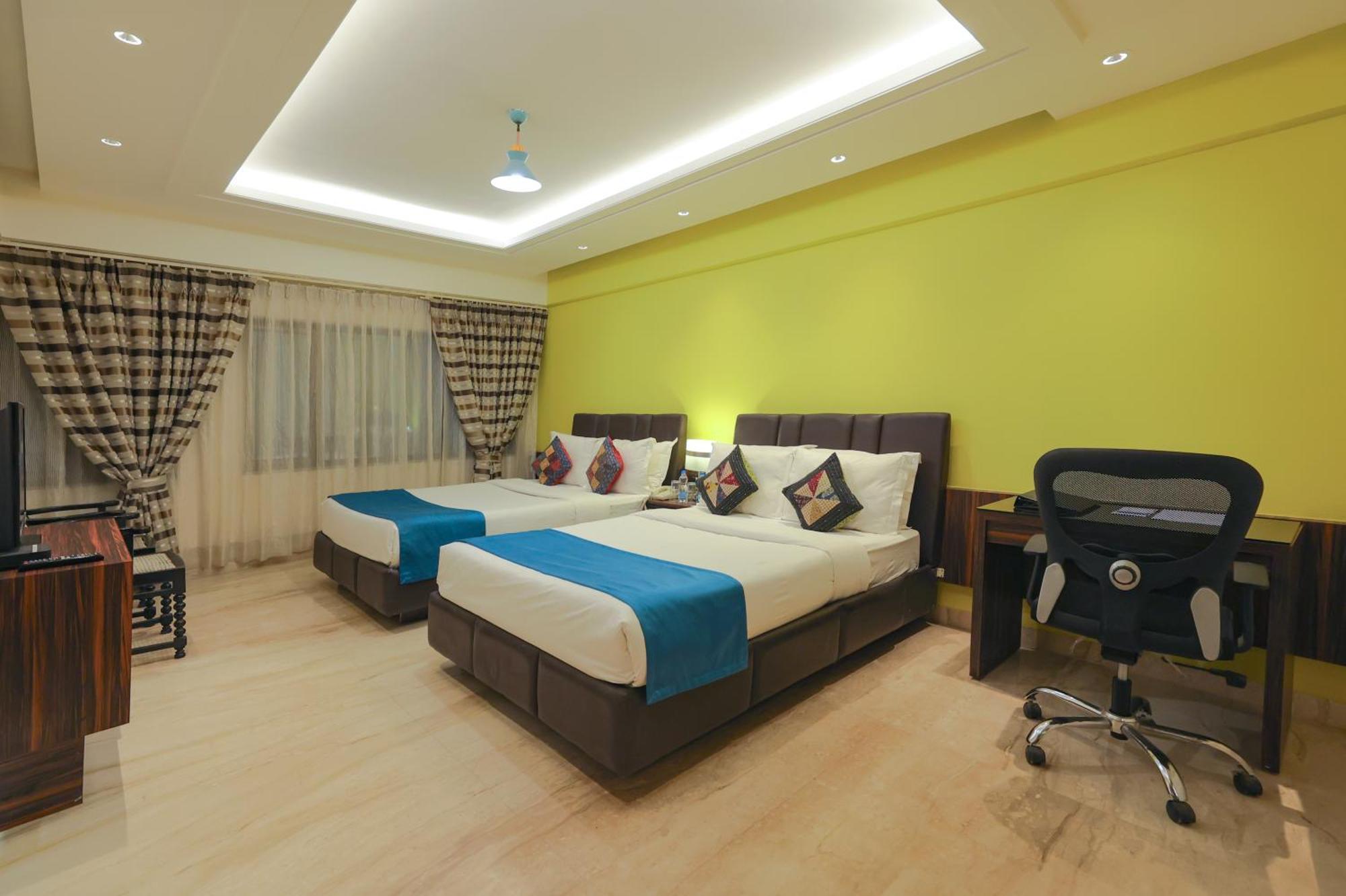 Hotel Comfort Bhuj
