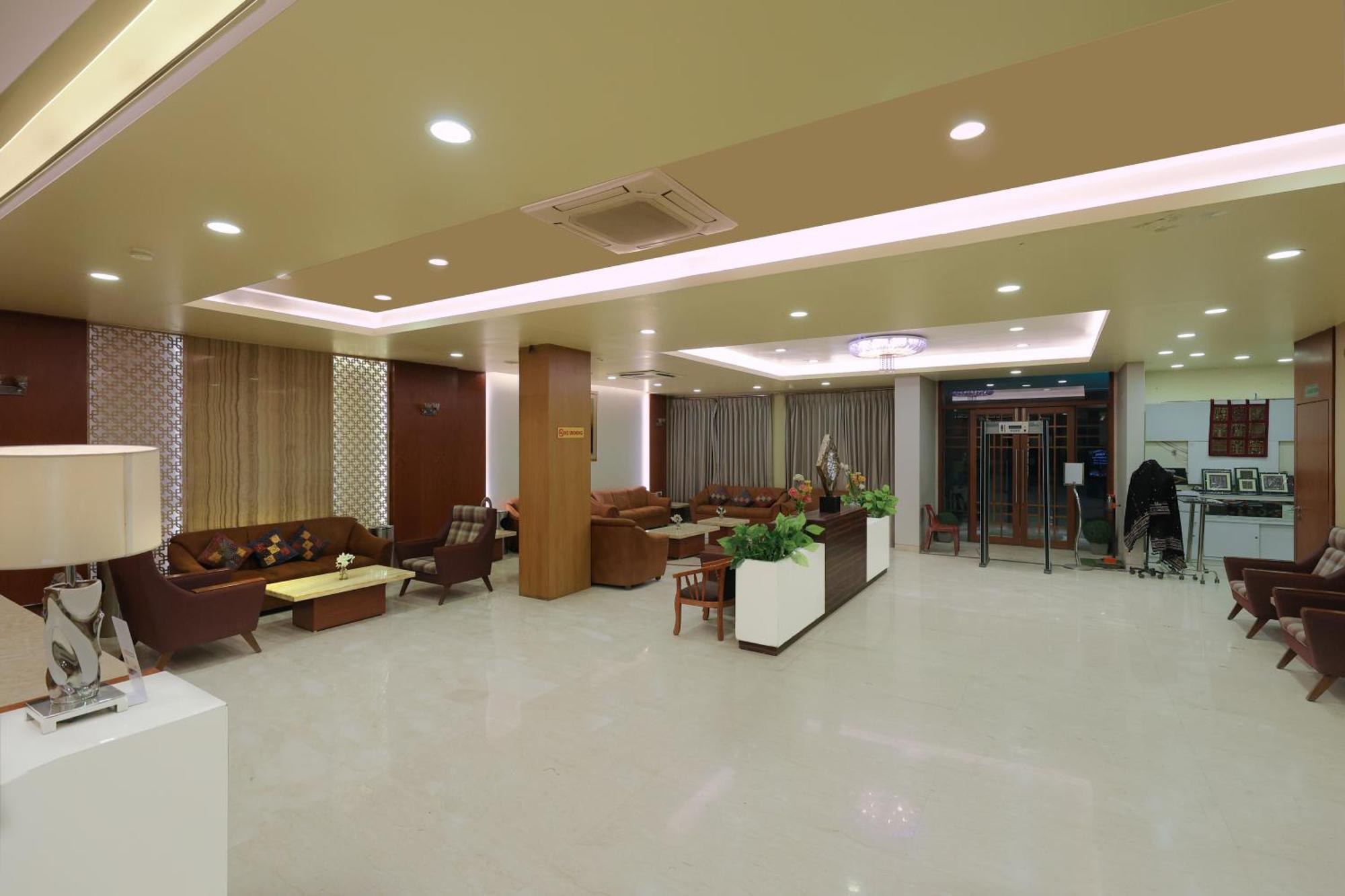 Comfort Hotel Bhuj